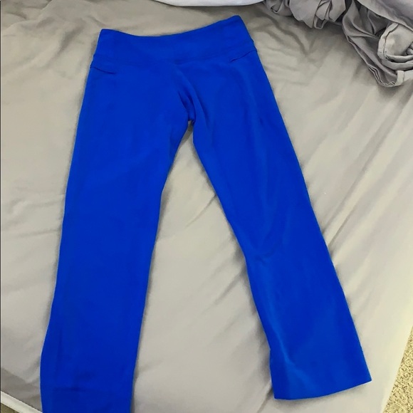 Blue crop leggings - Picture 3 of 3